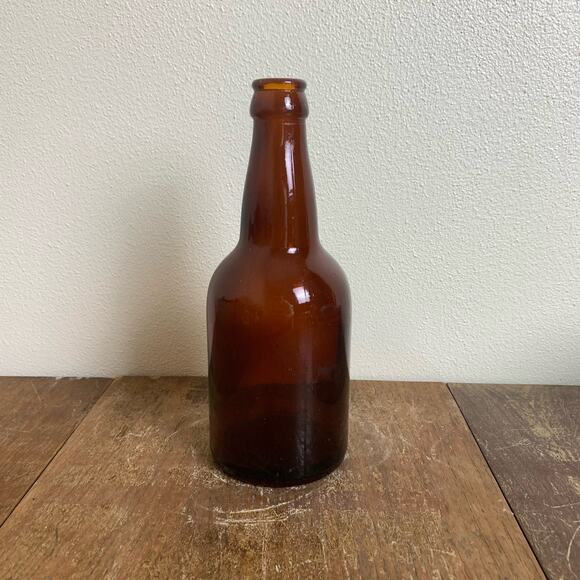Obear-Nester Glass Co East St. Louis Illinois Brown Amber Beer Soda Pop Bottle - Picture 1 of 10